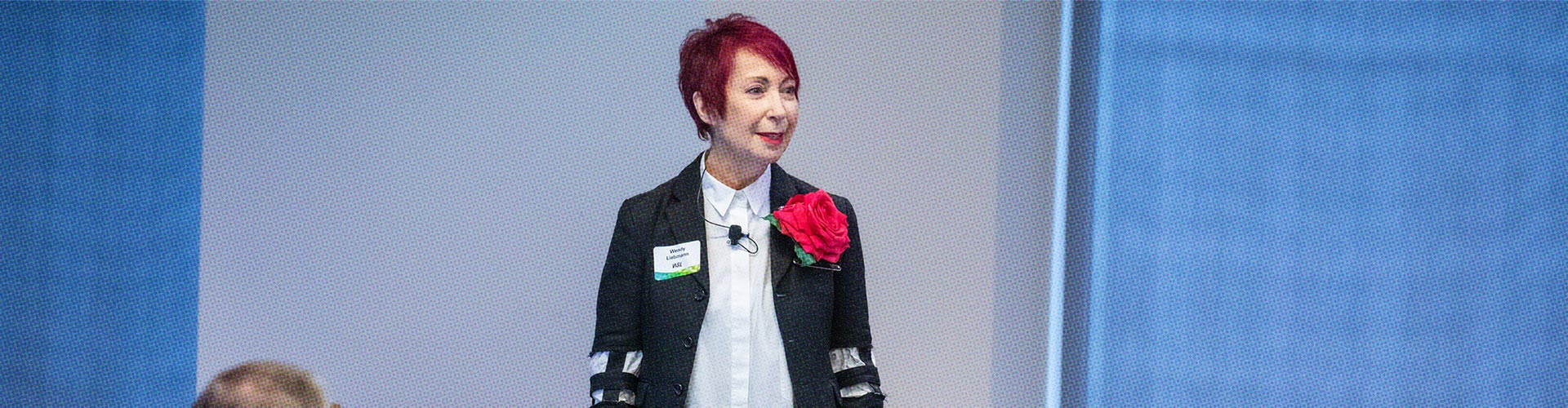 The Trend Predictor: Wendy Liebmann blog banner featuring image of Wendy Liebmann talking at a panel