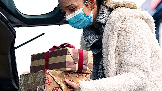 How Retailers Can Show the Love this Holiday Season